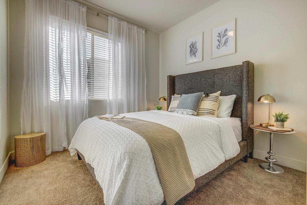 Eaglewood Lofts - 325 S Orchard Dr North Salt Lake, UT 84054 | Apartments.com
